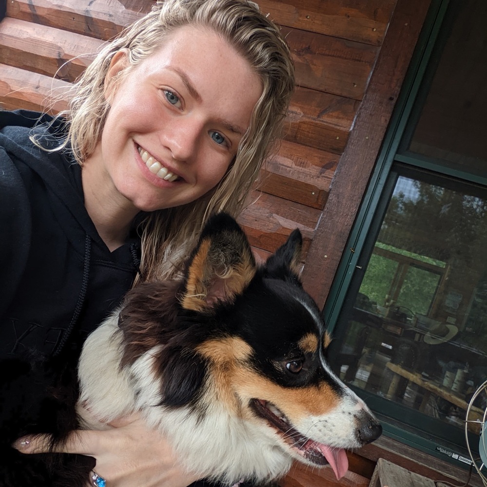 Meet your Posher, Emma